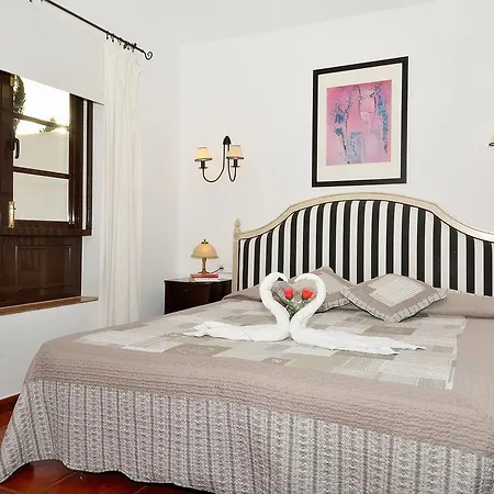 Casa Lena Hébergement de vacances *